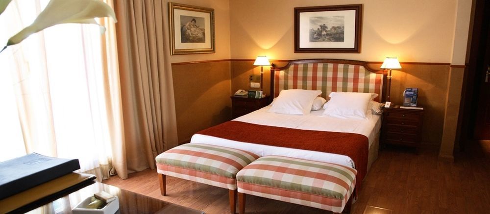 Leonardo Hotel Granada Room photo